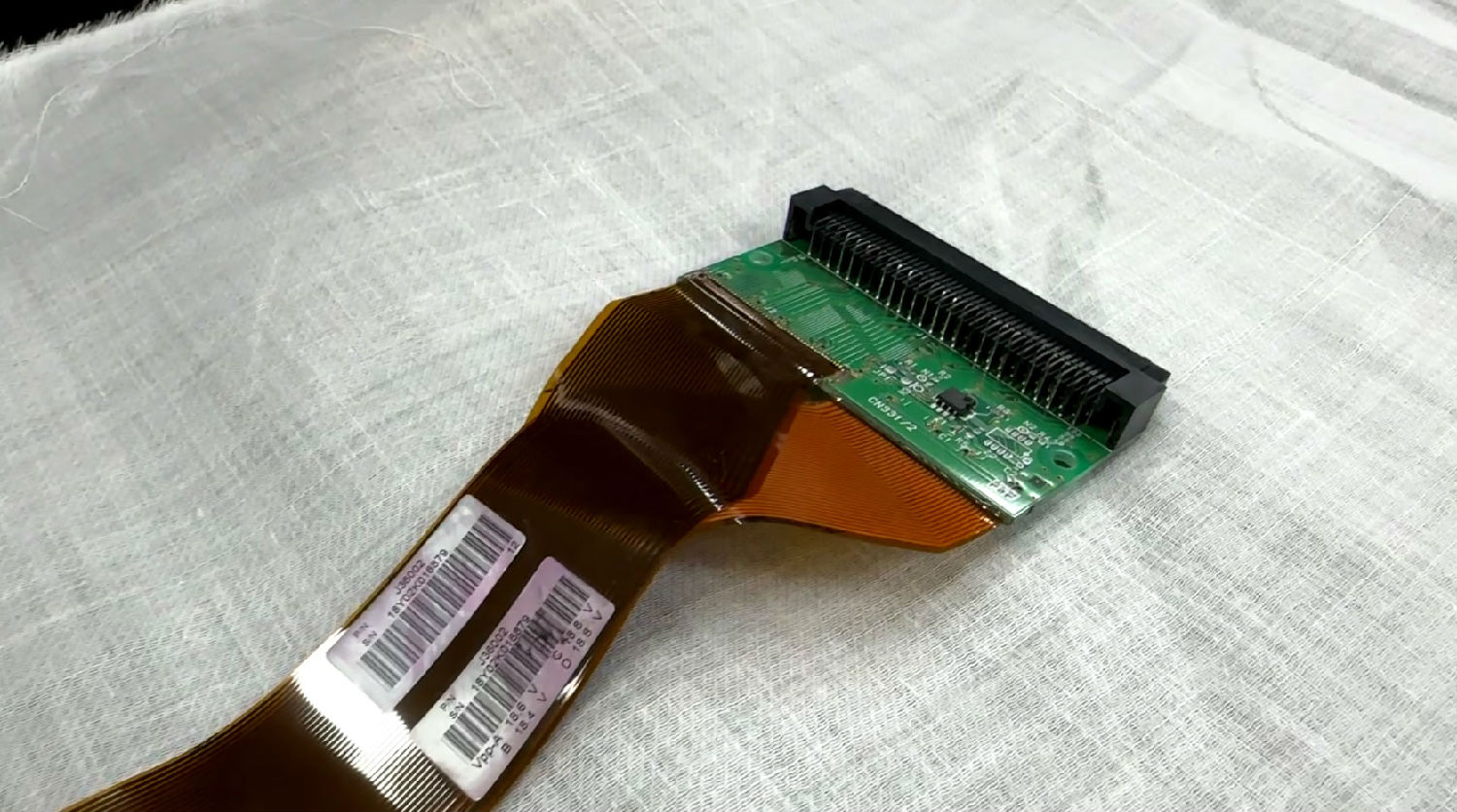 數碼印(yìn)花機噴(pen)頭拉絲(si)怎麽辦(bàn)?